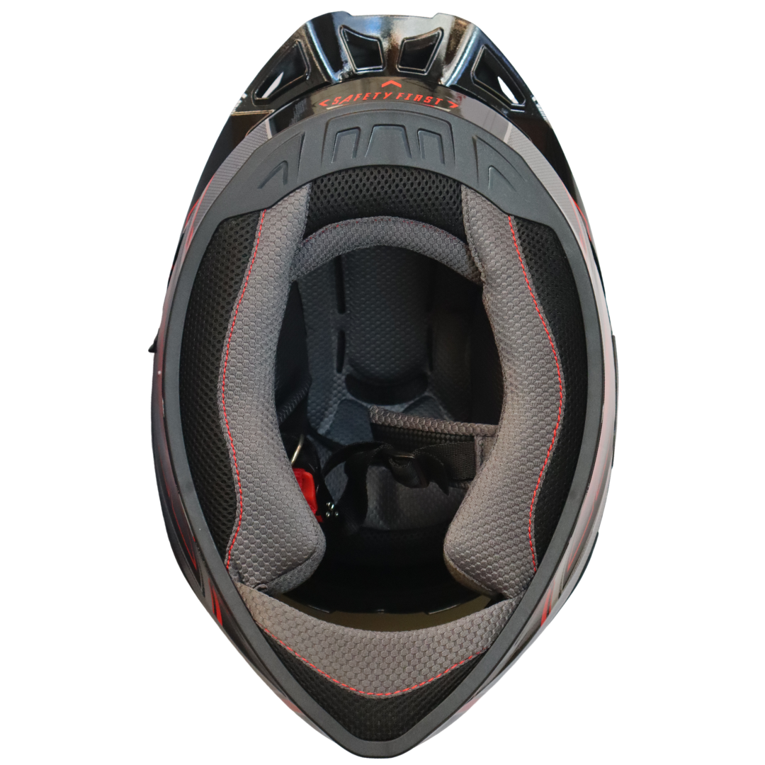 RO8